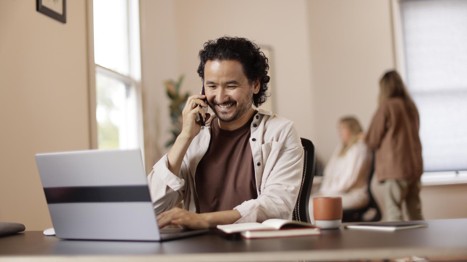 University of Canterbury student connecting online for his online bachelor's degree.