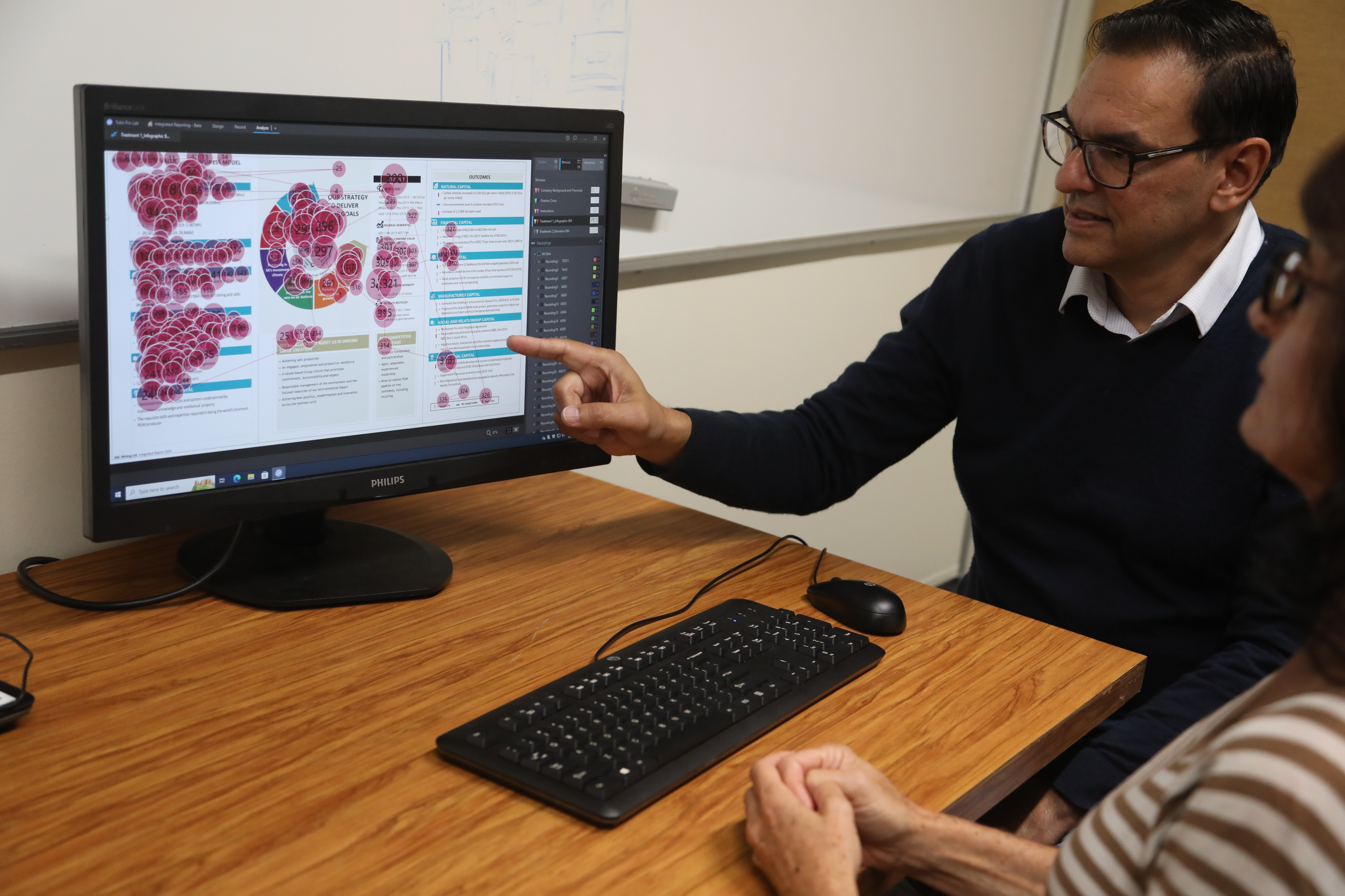 The research team is analysing data on the screen. From left to right: Dr Natasja Steenkamp, Associate Professor Richard Fisher