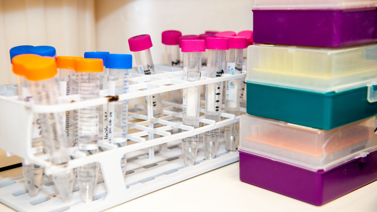 Laboratory equipment
