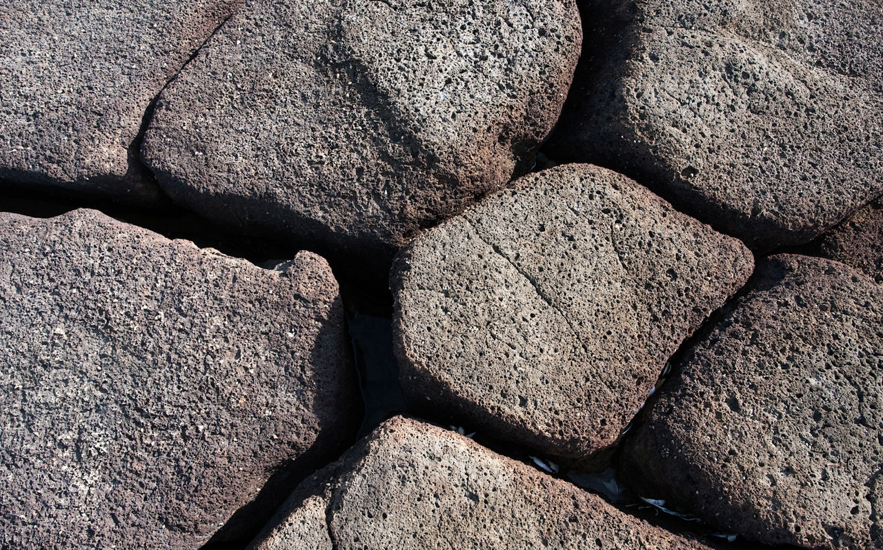 Columnar jointing in Basalt. Kate Pedley (2019)
