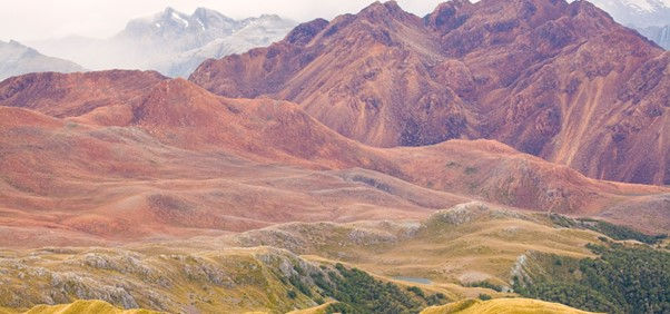 Red Mountain in Fiordland National Park. Nicolas C. Barth, University of Otago (2011).