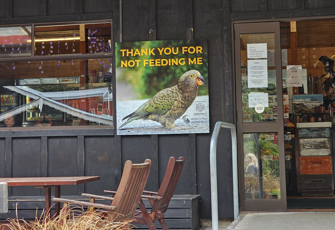 Sign in a tourist site to enhance visitor awareness
