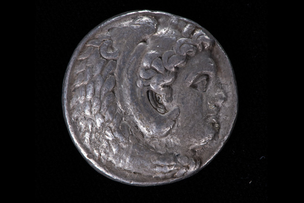 Head of beardless Heracles