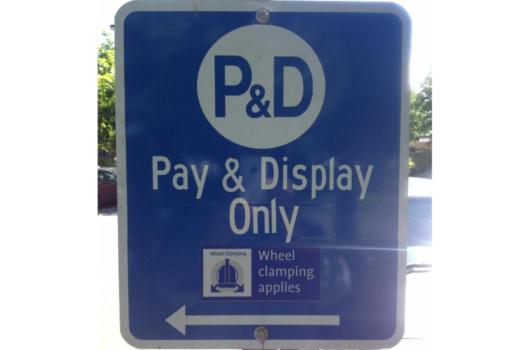 Pay-and-display-sign