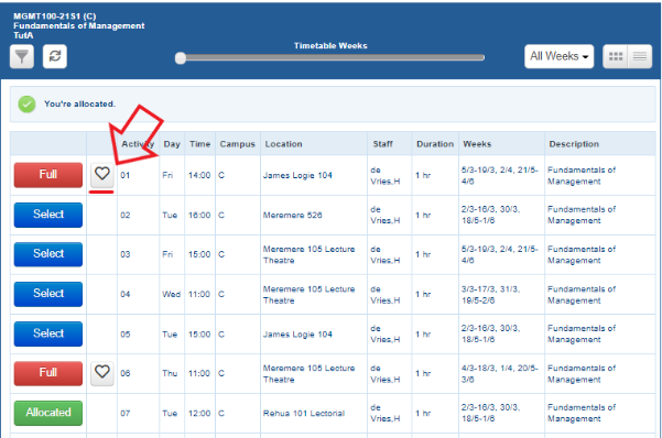 Example of a student timetable with a red outlined arrow pointing to a heart icon