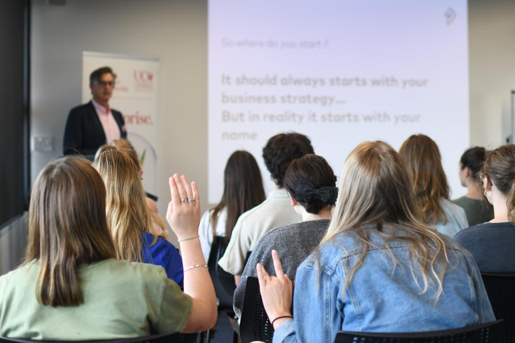 Geoff Cranko presenting his engaging and entertaining talk on strategic marketing.