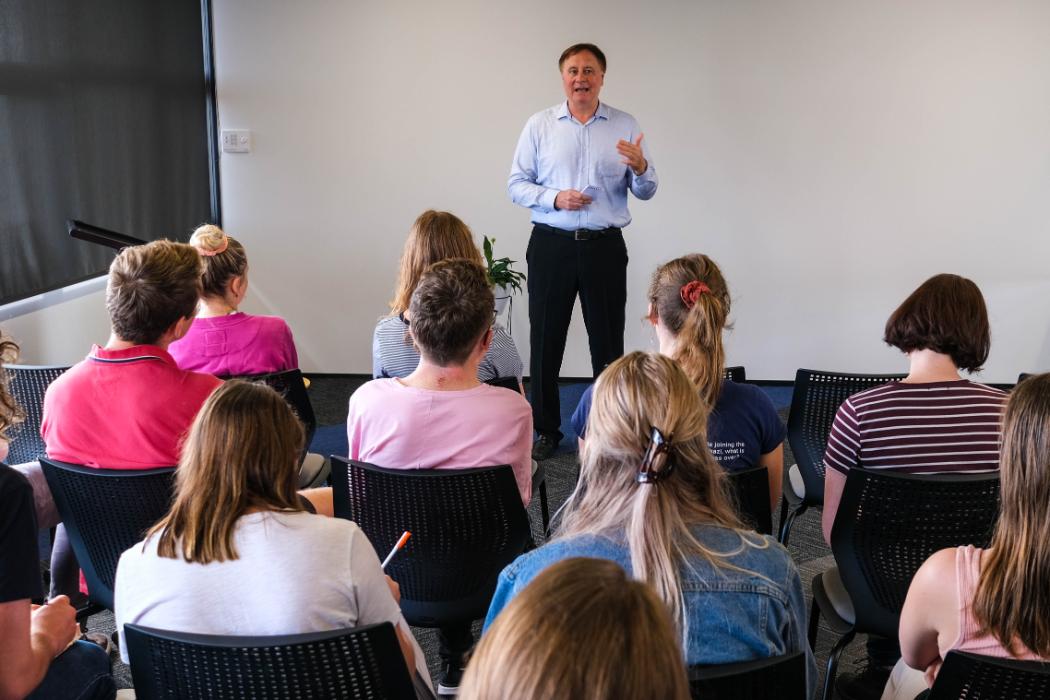 Richard Doyle presents to the Summer Startup students on the key lessons he’s learnt through his entrepreneurial experiences.