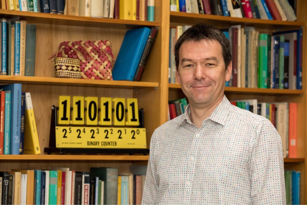 University of Canterbury Associate Professor of Maths and Statistics Rua Murray has won the UC Teaching Award for 2021