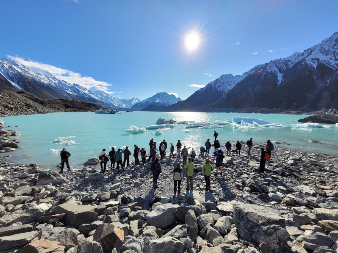 Undergraduate students engage in a snow and ice processes fieldtrip Photo Credit: Justin Harrison 