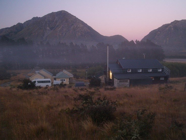 Glenorchy Red Shed