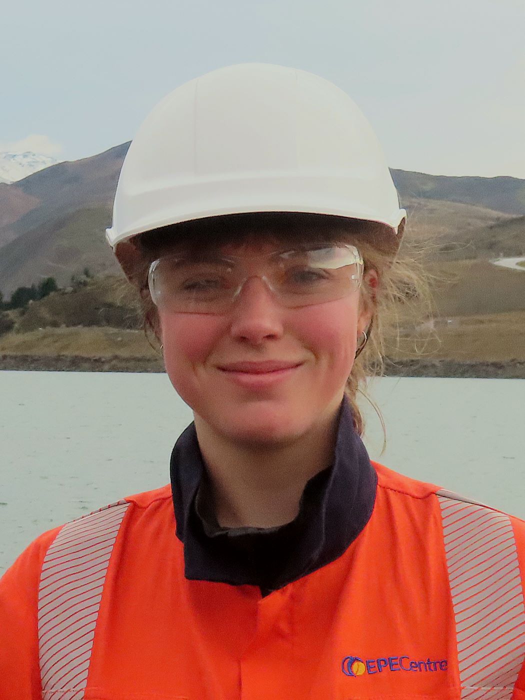 Lara - UC Electrical & Electronic Engineering student